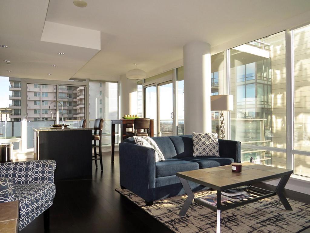 11Th Heaven Apartment Victoria Bagian luar foto
