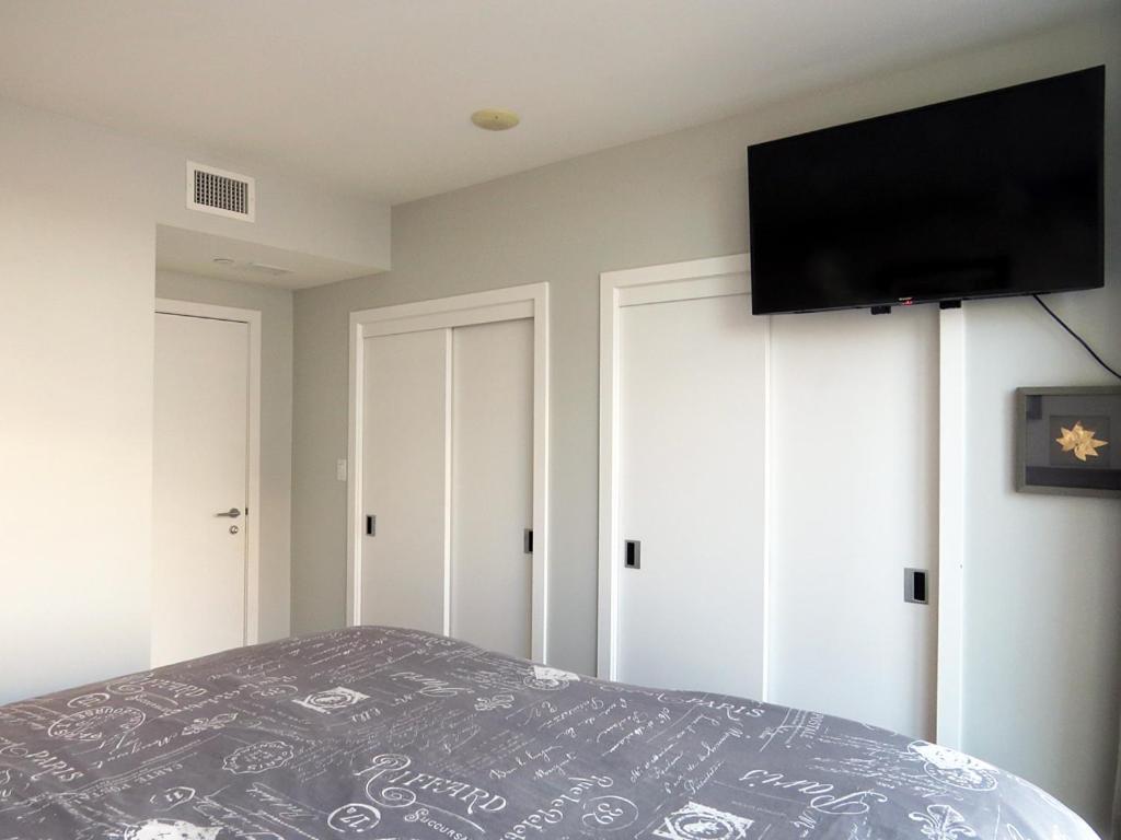 11Th Heaven Apartment Victoria Bagian luar foto